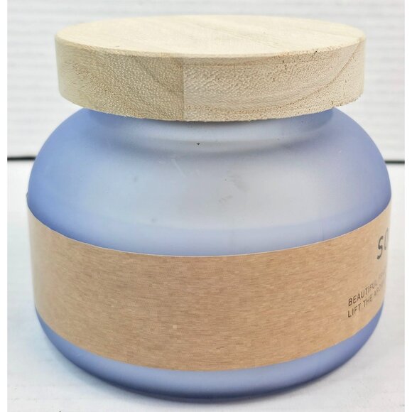 New Soothing Sea Scented Candle 15 Oz Blue Frosted Glass Wooden Lid Relaxation - Picture 2 of 8